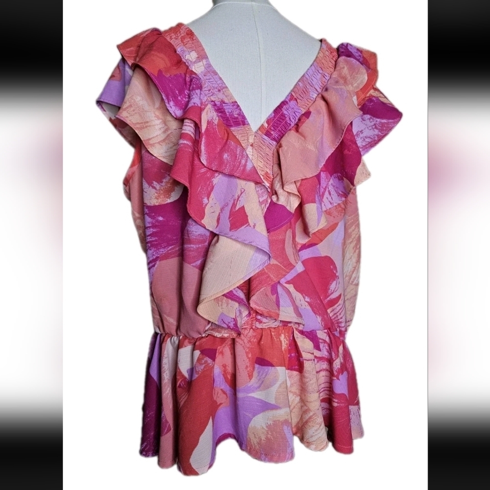 SOFIA Vergara Women's Short Sleeve Smocked Ruffle Top Size XL